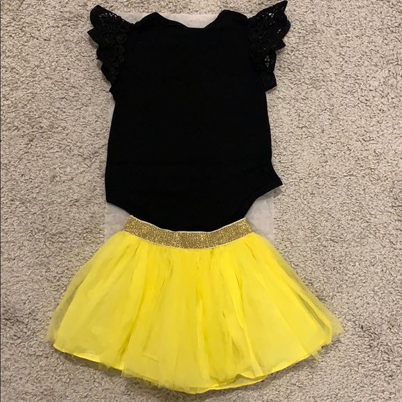 Baby Girl’s One Year Birthday Outfit - Picture 7 of 11